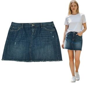 OLD NAVY Y2K Western BOHO FRAY RAW HEM DENIM MINI SKIRT Women’s 14